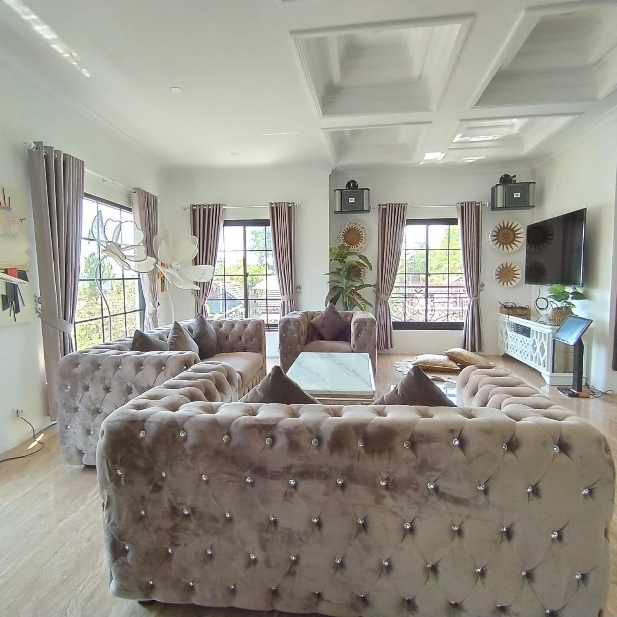 Cinengangirang Villa Kota Bunga Malini 7 מראה חיצוני תמונה