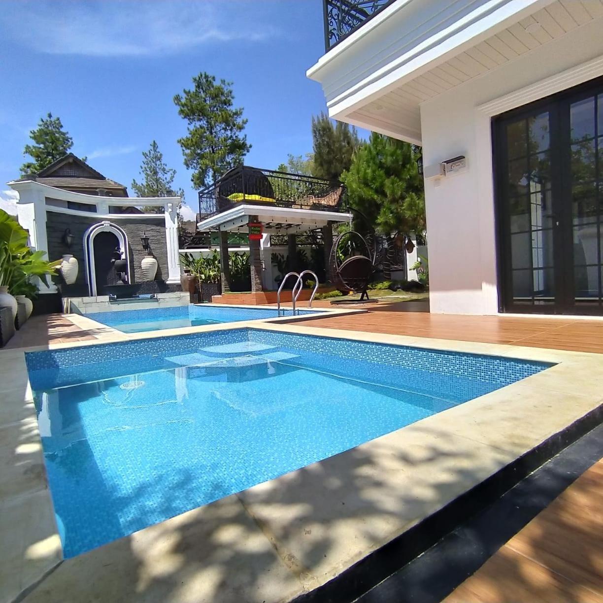 Cinengangirang Villa Kota Bunga Malini 7 מראה חיצוני תמונה