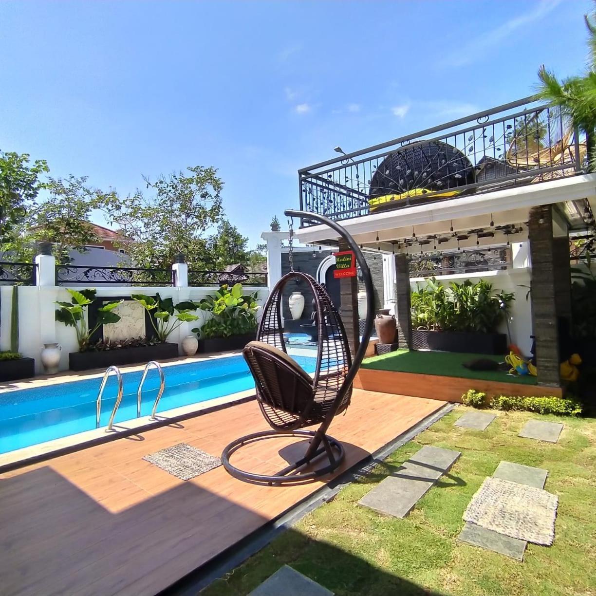 Cinengangirang Villa Kota Bunga Malini 7 מראה חיצוני תמונה